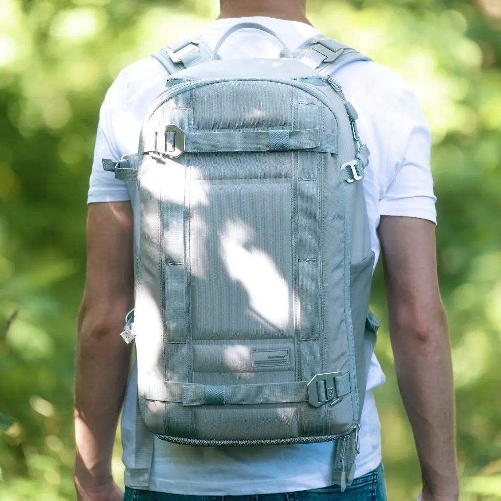 unsplash_ALZ1PylHqtA_school bags.webp