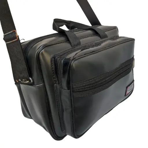 Sleek Executive Messenger 